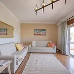 Vilarinhos, Garagem Ac Prestige For Sao Romao (Faro)