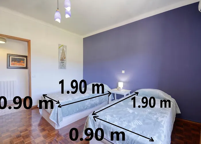 3 Quartos, Bbq, Ac, Garagem, Prestige For Sao Romao (Faro)