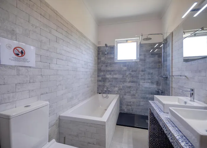 3 Quartos, Bbq, Ac, Garagem, Prestige For